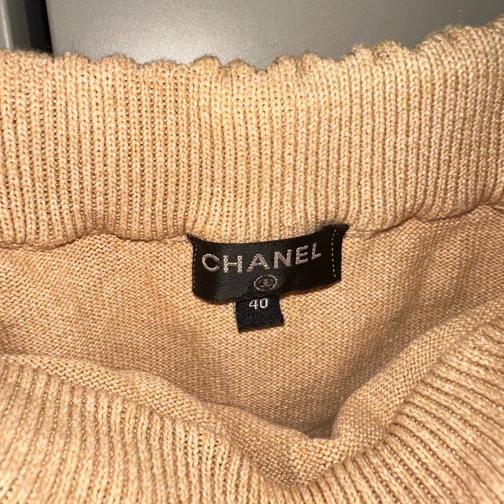 Chanel Mini Skirt Size 40 - Picture 5 of 9